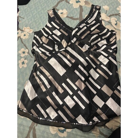 Essentials Tops - 6 FOR $15 Essentials small tank top